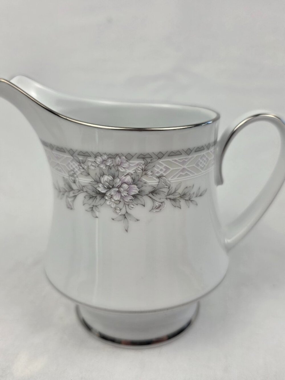 Noritake Sweet Leilani Creamer #3482 Gray Pink Floral Platinum Trim